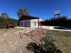 Casa con pileta privada en complejo de cabañas CABLE A TIERRA Syrah San Rafael